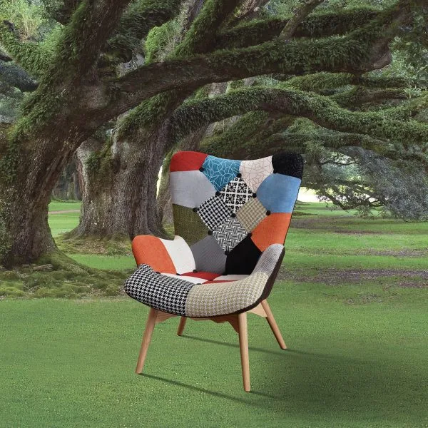 Epocantica Arlecchino poltrona patchwork multicolore bottoni
